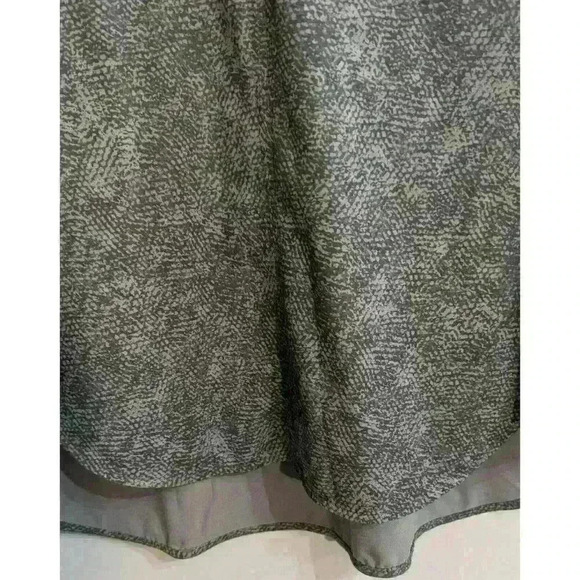 Athleta Zuma Tunic Top Viper Shadow Olive Reptile Snake Print Size Medium Women - Picture 5 of 9